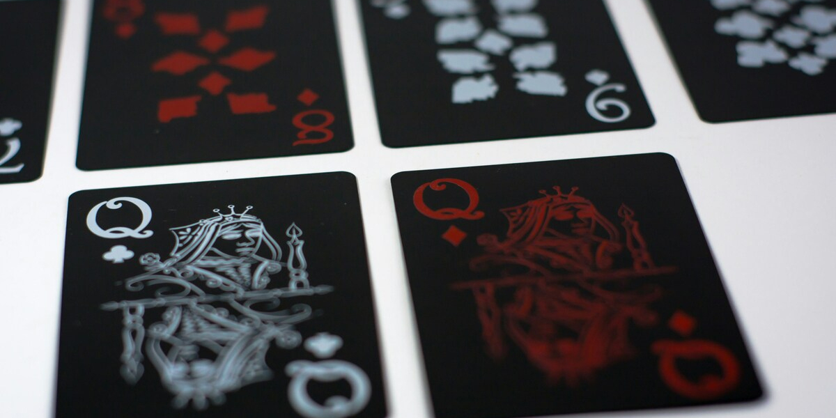 Exploring the Trustworthy Gambling Site and Scam Verification Community of Inavegas