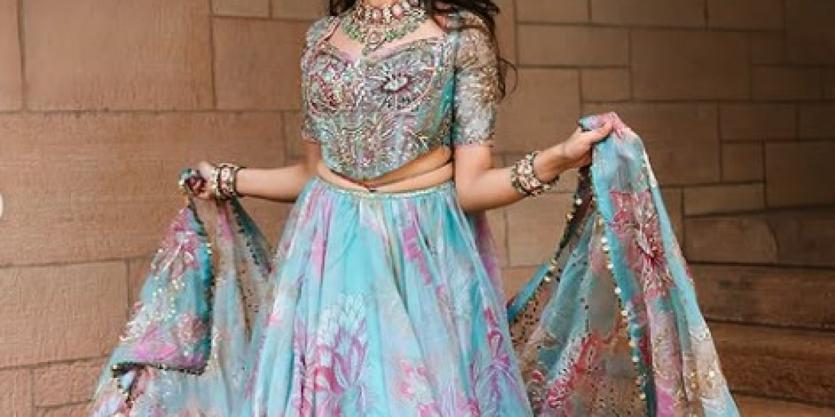 “UAE Escorts – Discreet, Professional & Reliable Companions”