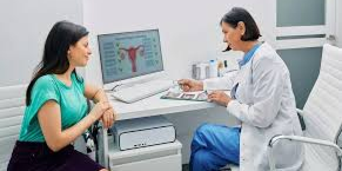 Why Couples Prefer the Best IVF Center in Dubai for Treatment