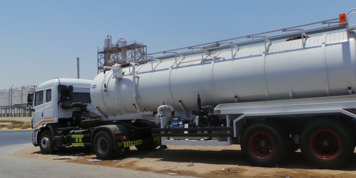 Why Are Fuel Bowser Trailer UAE Solutions Essential for Remote Industrial Fuel Supply?