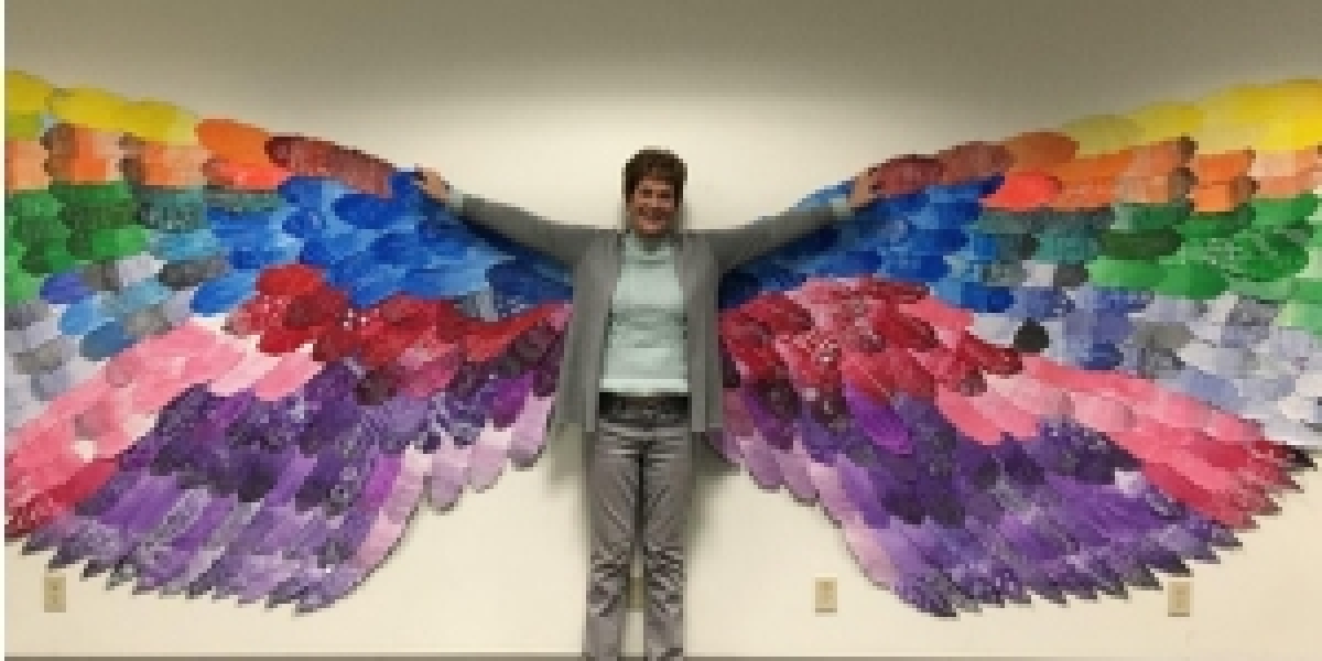 A Complete Multimedia System for Teaching Visual Arts in Schools