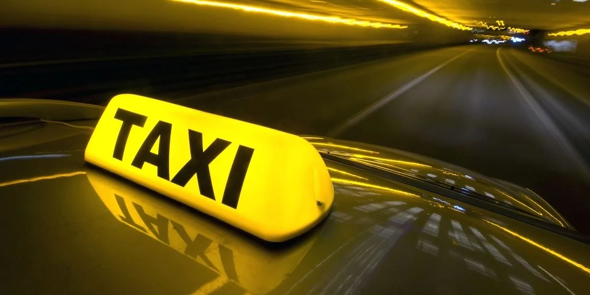 Abu Al Hasaniya Taxi: A Convenient and Fast Transportation Service for All Trips