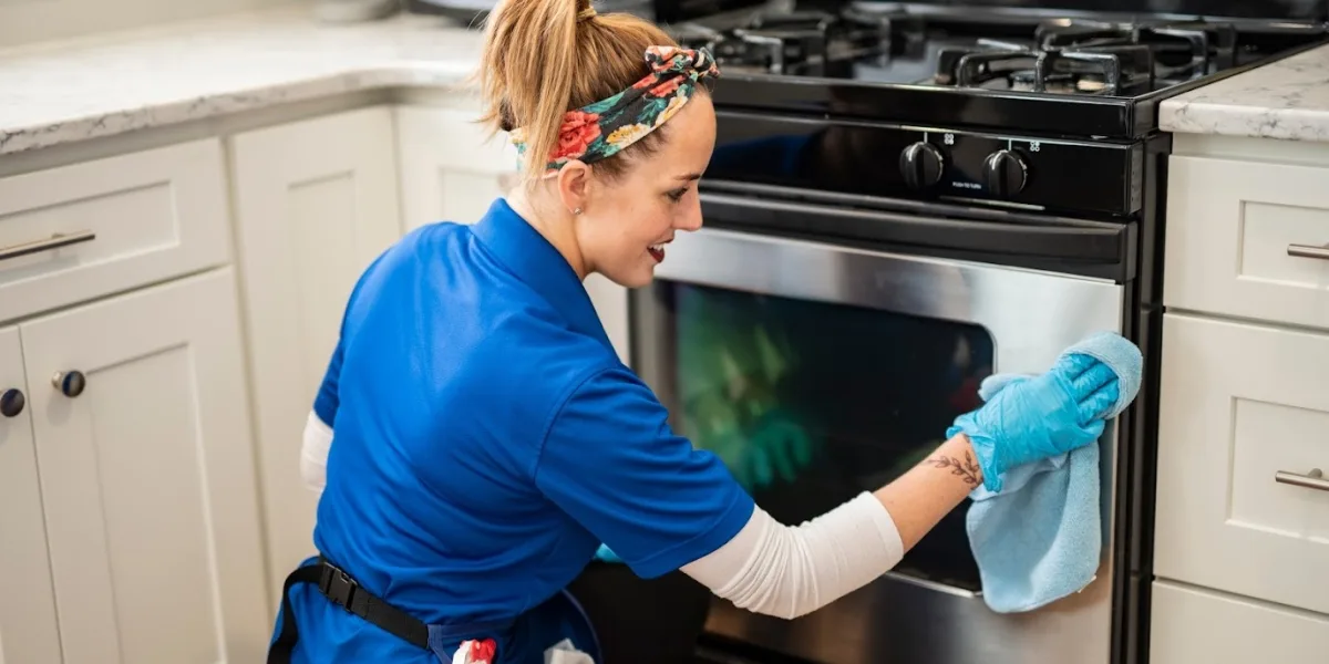Deep Cleaning Jersey City, NJ: What It Includes and When You Need It