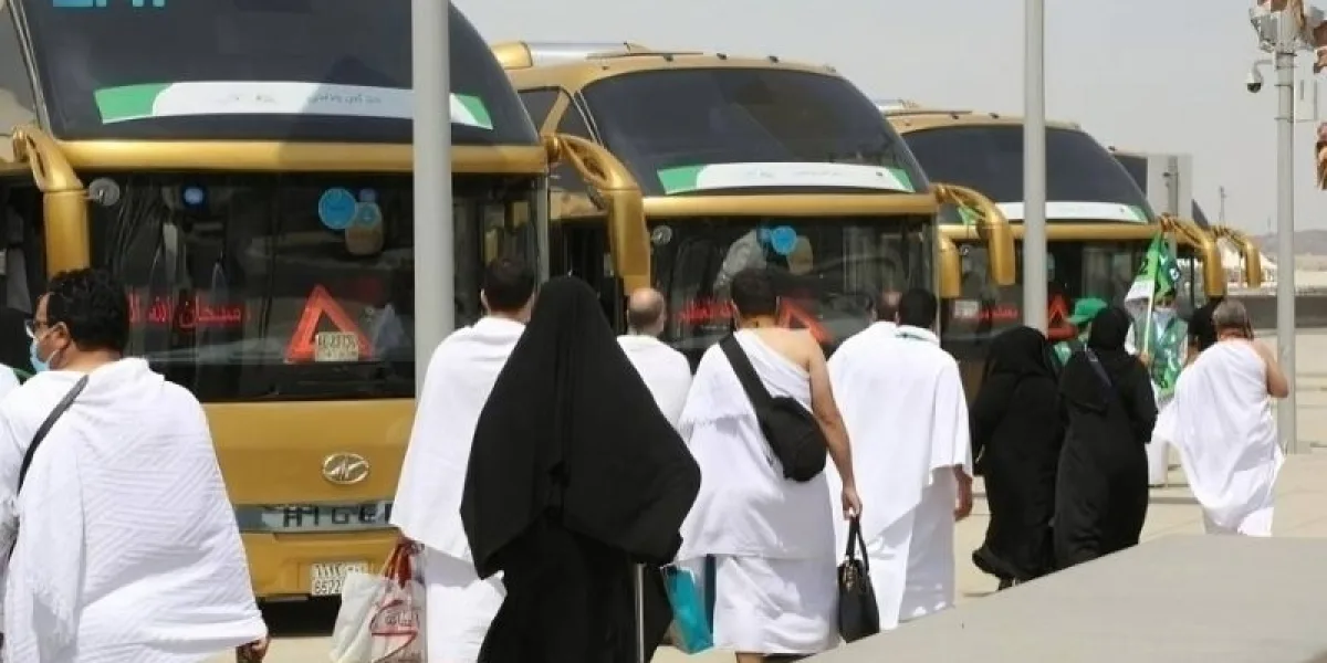 Madinah to Makkah Distance by Bus – Travel Time, Route & Umrah Guide