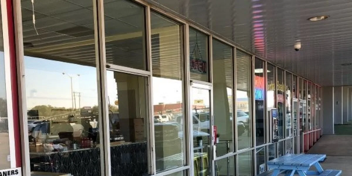 Commercial Window Cleaning and Pressure Washing in Aledo, TX: A Practical Guide to a Cleaner Property