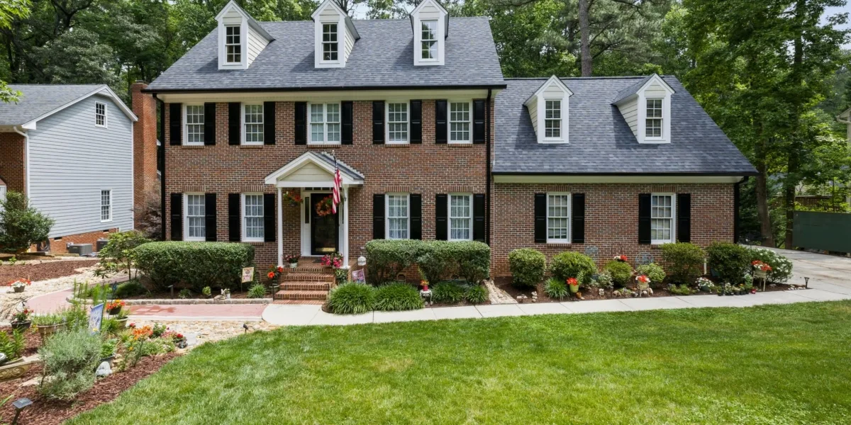 Build Better Business Landscapes With Professional Hardscape Installation