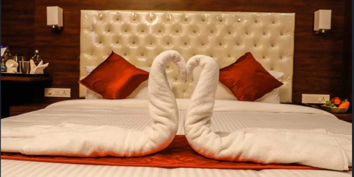 Hotels Near Kanakadurga Temple Vijayawada – Stay at Hotel RN Grand